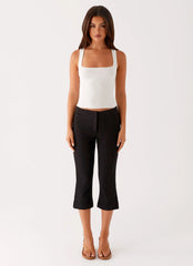 Rue Capri Pants - Black
